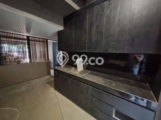 Dijual Rumah Mewah Megah Dengan View Cantik di Alam Sutera, Tangerang Dijual Rumah Mewah Megah Dengan View Cantik di Alam Sutera, Tangerang