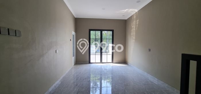 Rumah 4 KT 4 KM di Area Premium BSD Giri Loka, Tangerang Rumah 4 KT 4 KM di Area Premium BSD Giri Loka, Tangerang