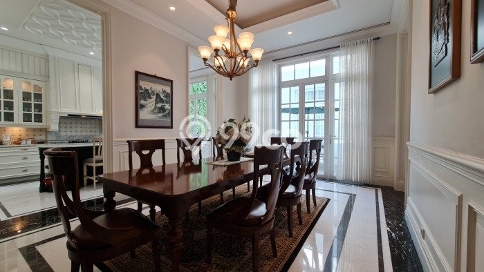 Rumah Elit Modern Tanpa Renovasi di Gading Serpong Tangerang Rumah Elit Modern Tanpa Renovasi di Gading Serpong Tangerang