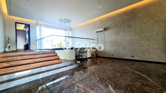 Jual Rumah Luas Megah Dengan View Eksklusif di BSD, Tangerang Jual Rumah Luas Megah Dengan View Eksklusif di BSD, Tangerang