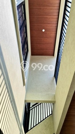 Rumah Kawasan BSD, LT 151m², LB 378m² Rumah Kawasan BSD, LT 151m², LB 378m²