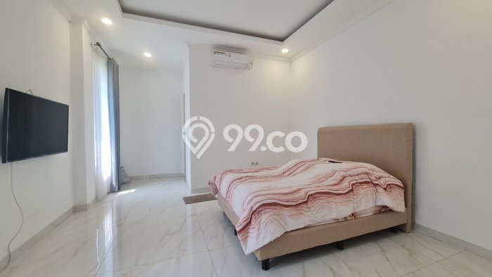 Rumah Mewah LB 405m2 Siap Pakai Desain Elegan di BSD, Tangerang Rumah Mewah LB 405m2 Siap Pakai Desain Elegan di BSD, Tangerang
