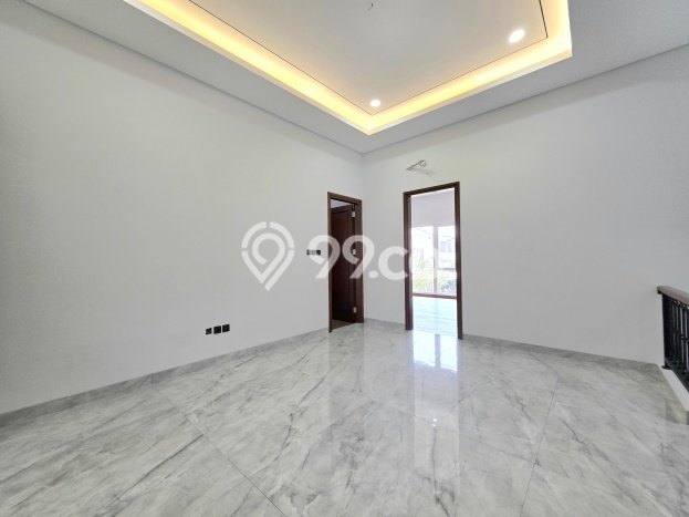 Rumah Mewah Dijual LT 212m2 di BSD, Tangerang Selatan Rumah Mewah Dijual LT 212m2 di BSD, Tangerang Selatan