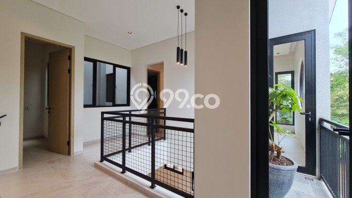 PROPERTI UNGGULAN! Rumah Premium di BSD, Luas 102m² LB 133m² PROPERTI UNGGULAN! Rumah Premium di BSD, Luas 102m² LB 133m²