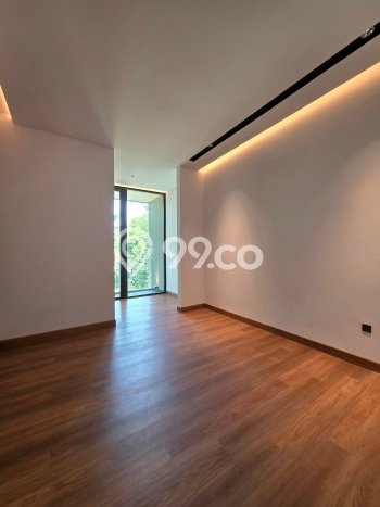 Hunian Elit LB 400m2 Siap Huni Desain Elegan di BSD City, Tangerang Hunian Elit LB 400m2 Siap Huni Desain Elegan di BSD City, Tangerang