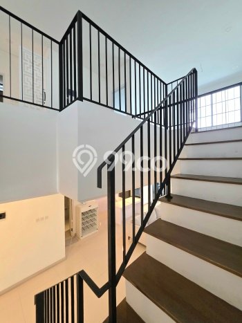 For Sale Rumah Elit Exclusive di BSD, Tangerang Selatan For Sale Rumah Elit Exclusive di BSD, Tangerang Selatan