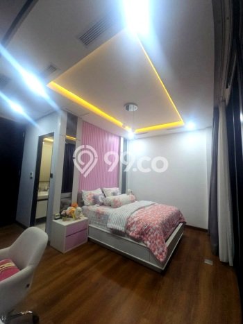 Rumah 5 KT 5 KM Luas Tanah 500m², LB 1000m² di BSD, Tangerang Rumah 5 KT 5 KM Luas Tanah 500m², LB 1000m² di BSD, Tangerang