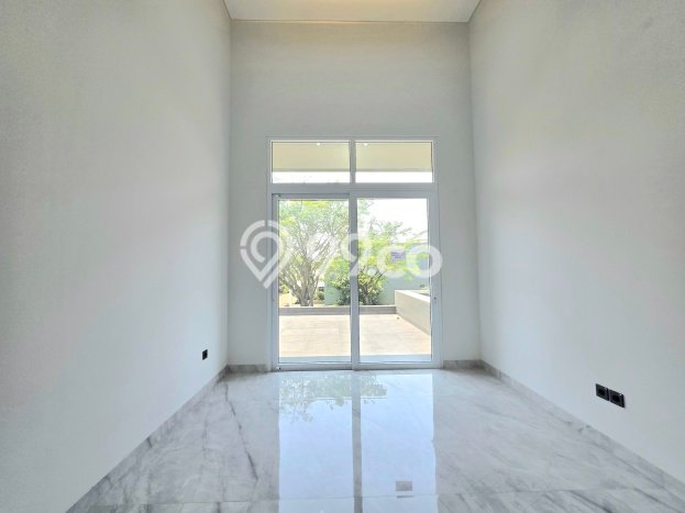 Rumah Mewah Dijual LT 212m2 di BSD, Tangerang Selatan Rumah Mewah Dijual LT 212m2 di BSD, Tangerang Selatan