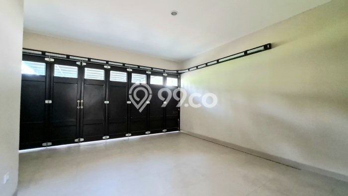 Rumah Elit Modern Tanpa Renovasi di BSD Tangerang Rumah Elit Modern Tanpa Renovasi di BSD Tangerang