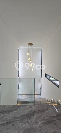 Rumah LT 212m² Akses Strategis di BSD, Dekat Pusat Kota, Tangerang Rumah LT 212m² Akses Strategis di BSD, Dekat Pusat Kota, Tangerang