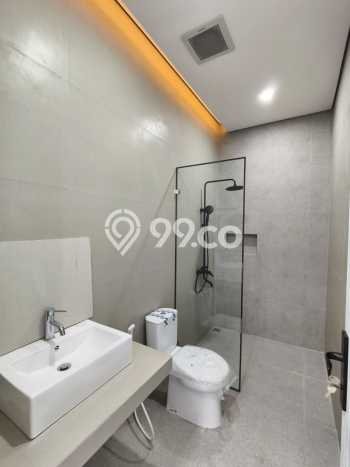 Dijual Rumah Minimalis Bagus Punya 3 KT di BSD Tangerang Selatan SHM Dijual Rumah Minimalis Bagus Punya 3 KT di BSD Tangerang Selatan SHM