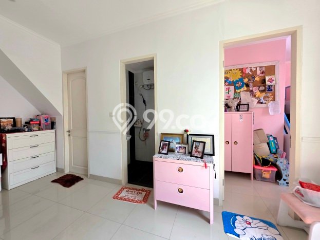 Rumah Elit Modern Siap Huni di Gading Serpong Tangerang Rumah Elit Modern Siap Huni di Gading Serpong Tangerang