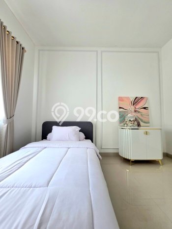 Hunian Mewah Dijual LT 180m2 di BSD, Tangerang Selatan Hunian Mewah Dijual LT 180m2 di BSD, Tangerang Selatan