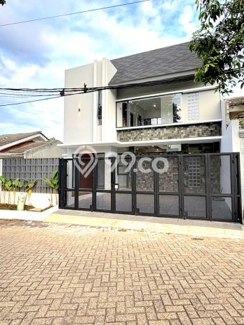 Dijual Rumah Premium dengan Fasilitas Sekitar Komplit di BSD, Tangerang Selatan Dijual Rumah Premium dengan Fasilitas Sekitar Komplit di BSD, Tangerang Selatan