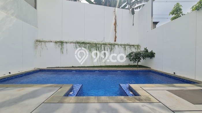 Rumah Luxury Modern Siap Huni di Bintaro Tangerang Selatan Rumah Luxury Modern Siap Huni di Bintaro Tangerang Selatan