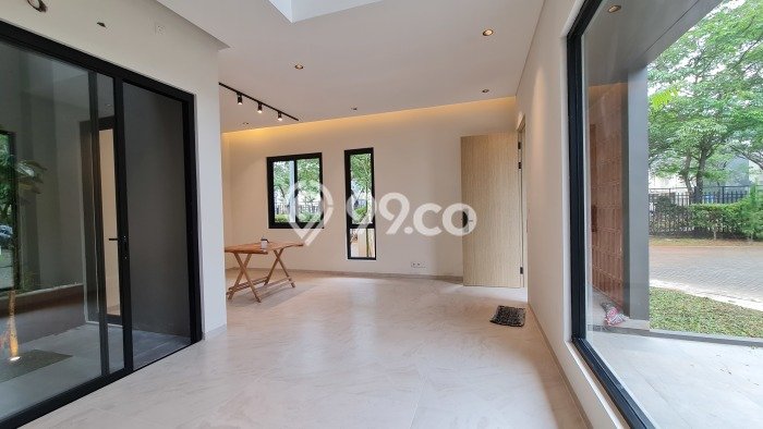PROPERTI UNGGULAN! Rumah Premium di BSD, Luas 102m² LB 133m² PROPERTI UNGGULAN! Rumah Premium di BSD, Luas 102m² LB 133m²