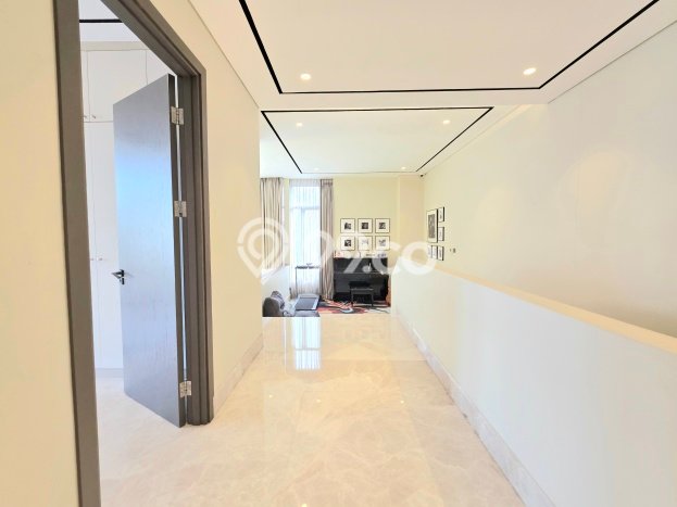 For Sale! Luxury House LT 550m2 Desain Modern di BSD For Sale! Luxury House LT 550m2 Desain Modern di BSD