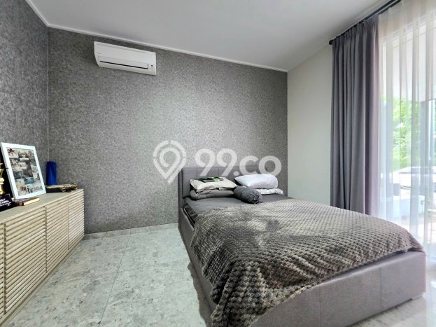 Rumah Luxury Modern Siap Huni di Alam Sutera Tangerang Rumah Luxury Modern Siap Huni di Alam Sutera Tangerang