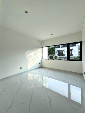For Sale! Premium House LT 180m2 Desain Elegan di BSD For Sale! Premium House LT 180m2 Desain Elegan di BSD