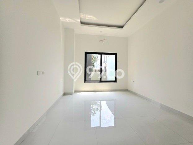 Rumah Eksklusif Dijual LT 375m2 di BSD, Tangerang Selatan Rumah Eksklusif Dijual LT 375m2 di BSD, Tangerang Selatan