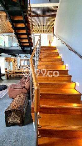 Dijual Rumah Luas Elegan Dengan View Eksklusif di BSD, Tangerang Dijual Rumah Luas Elegan Dengan View Eksklusif di BSD, Tangerang
