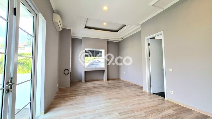 Rumah Luxury Modern Tanpa Renovasi di BSD Tangerang Rumah Luxury Modern Tanpa Renovasi di BSD Tangerang