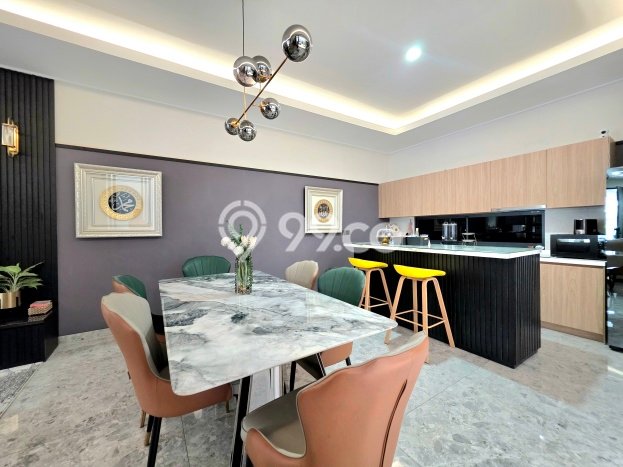 Rumah Luxury Modern Siap Huni di Alam Sutera Tangerang Rumah Luxury Modern Siap Huni di Alam Sutera Tangerang