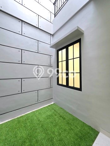 Rumah Luxury Modern Siap Huni di BSD Tangerang Rumah Luxury Modern Siap Huni di BSD Tangerang