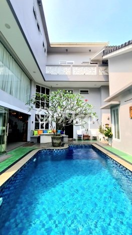 Dijual Rumah Luas Elegan Dengan View Eksklusif di BSD, Tangerang Dijual Rumah Luas Elegan Dengan View Eksklusif di BSD, Tangerang