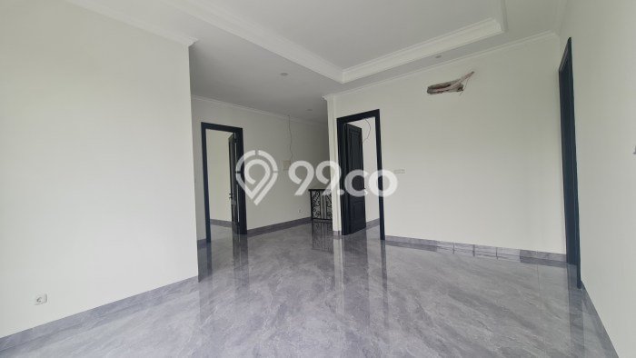Ready to Use! Premium House LT 250m2 Desain Elegan di Bintaro Ready to Use! Premium House LT 250m2 Desain Elegan di Bintaro