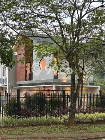 PROPERTI UNGGULAN! Rumah Premium di BSD, Luas 102m² LB 133m² PROPERTI UNGGULAN! Rumah Premium di BSD, Luas 102m² LB 133m²