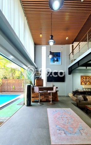 Dijual Rumah Luas Elegan Dengan View Eksklusif di BSD, Tangerang Dijual Rumah Luas Elegan Dengan View Eksklusif di BSD, Tangerang