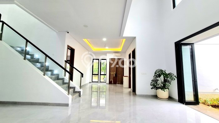 Rumah Luxury Modern Siap Huni di BSD Tangerang Rumah Luxury Modern Siap Huni di BSD Tangerang