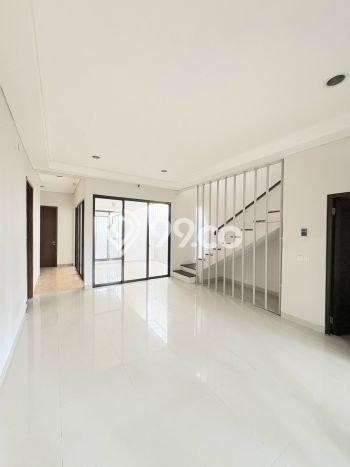 Dijual Rumah Mewah Megah Dengan View Cantik di BSD, Tangerang Dijual Rumah Mewah Megah Dengan View Cantik di BSD, Tangerang