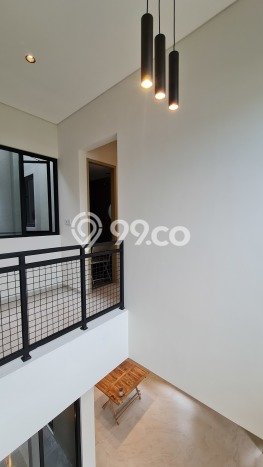 PROPERTI UNGGULAN! Rumah Premium di BSD, Luas 102m² LB 133m² PROPERTI UNGGULAN! Rumah Premium di BSD, Luas 102m² LB 133m²