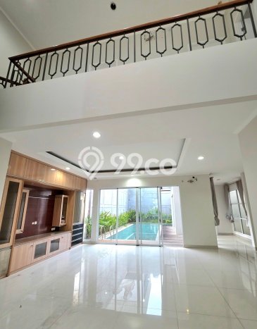 Hot Offer Hunian Mewah Ideal dan Luas di BSD, Tangerang Selatan Hot Offer Hunian Mewah Ideal dan Luas di BSD, Tangerang Selatan
