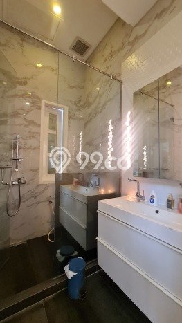 Rumah Elit Modern Siap Huni di Pondok Indah Jakarta Selatan Rumah Elit Modern Siap Huni di Pondok Indah Jakarta Selatan