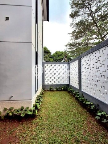Rumah Luxury Modern Siap Huni di BSD Tangerang Rumah Luxury Modern Siap Huni di BSD Tangerang