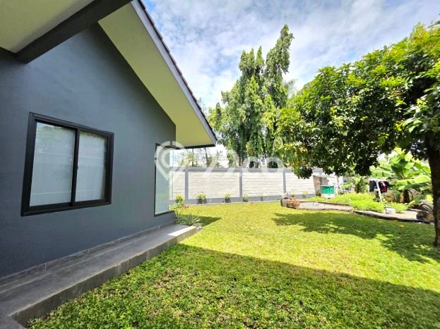 Dijual Rumah Premium dengan Fasilitas Sekitar Lengkap di BSD, Tangerang Selatan Dijual Rumah Premium dengan Fasilitas Sekitar Lengkap di BSD, Tangerang Selatan
