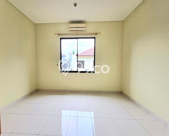 Hot Offer Hunian Mewah Ideal dan Luas di BSD, Tangerang Selatan Hot Offer Hunian Mewah Ideal dan Luas di BSD, Tangerang Selatan