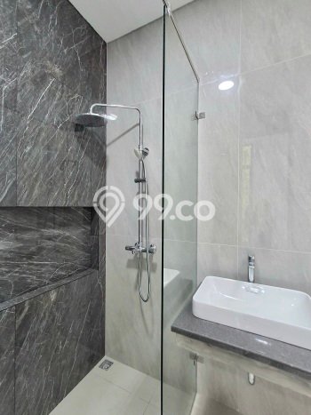 Rumah Luxury Modern Siap Huni di BSD Tangerang Rumah Luxury Modern Siap Huni di BSD Tangerang
