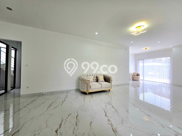 Rumah Elit Modern Tanpa Renovasi di BSD Tangerang Rumah Elit Modern Tanpa Renovasi di BSD Tangerang