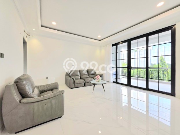 Kesempatan Investasi 5 Kamar Tidur dan 5 Kamar Mandi di Lokasi Strategis Alam Sutera, Tangerang Kesempatan Investasi 5 Kamar Tidur dan 5 Kamar Mandi di Lokasi Strategis Alam Sutera, Tangerang