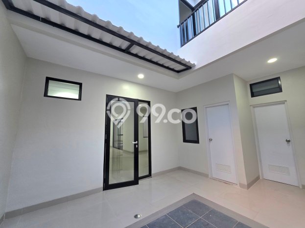 Siap Huni Rumah Mewah 4 Kamar di BSD Dekat ke Mana Saja Siap Huni Rumah Mewah 4 Kamar di BSD Dekat ke Mana Saja