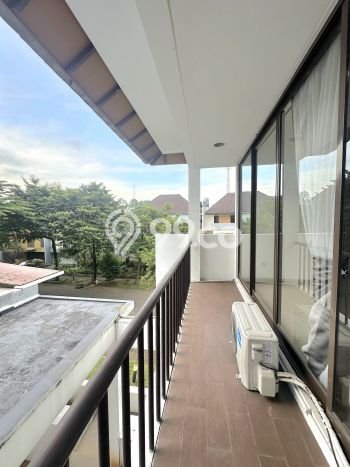 Siap Huni Rumah Mewah 4 Kamar di BSD Dekat ke Mana Saja Siap Huni Rumah Mewah 4 Kamar di BSD Dekat ke Mana Saja