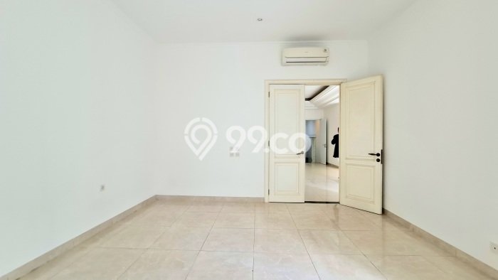 Rumah Luxury Modern Tanpa Renovasi di BSD Tangerang Rumah Luxury Modern Tanpa Renovasi di BSD Tangerang