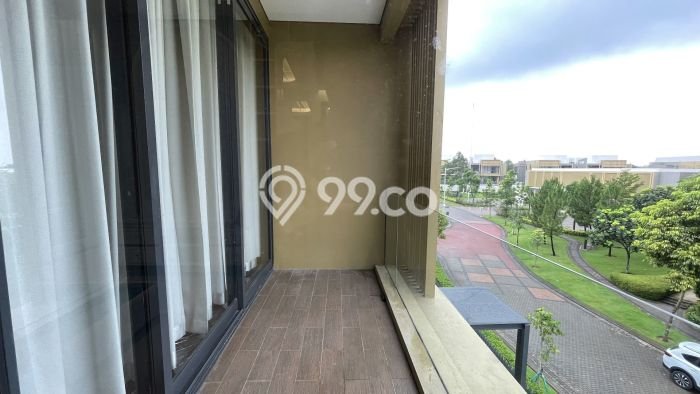 Rumah Elit Modern Tanpa Renovasi di BSD City Tangerang Rumah Elit Modern Tanpa Renovasi di BSD City Tangerang