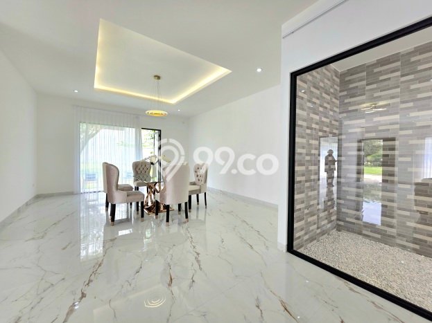 Rumah Elit Modern Tanpa Renovasi di BSD Tangerang Rumah Elit Modern Tanpa Renovasi di BSD Tangerang