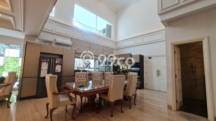 Rumah Elit Modern Siap Huni di Pondok Indah Jakarta Selatan Rumah Elit Modern Siap Huni di Pondok Indah Jakarta Selatan