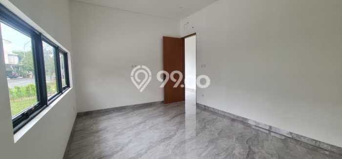 Rumah LT 212m² Akses Strategis di BSD, Dekat Pusat Kota, Tangerang Rumah LT 212m² Akses Strategis di BSD, Dekat Pusat Kota, Tangerang